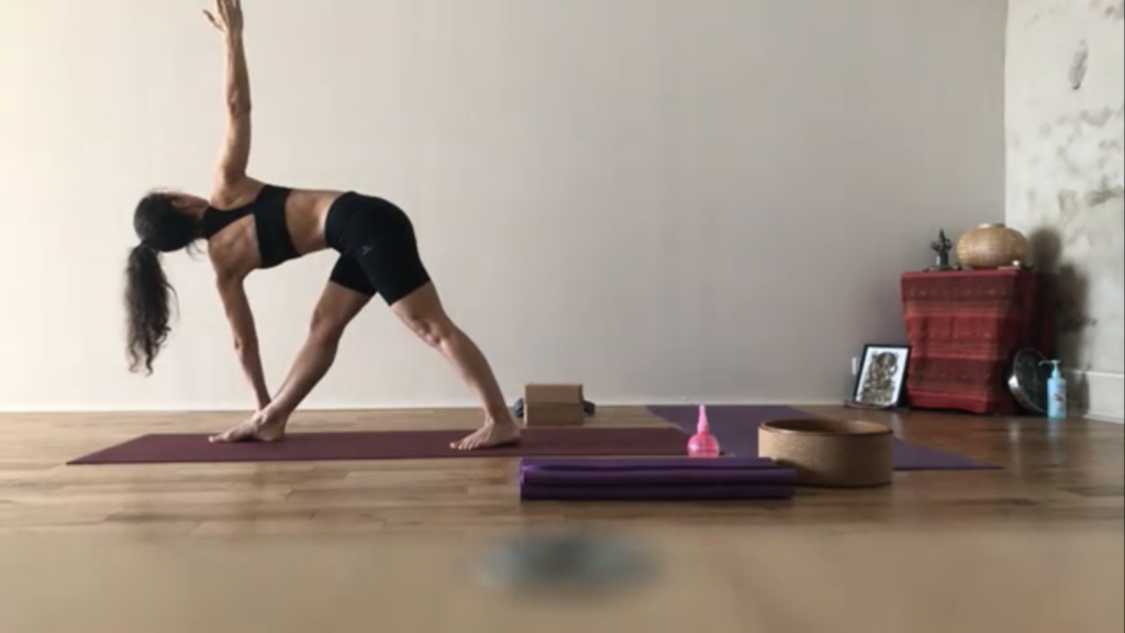 Florence, professeur de yoga ashtanga au Cavy Shala
