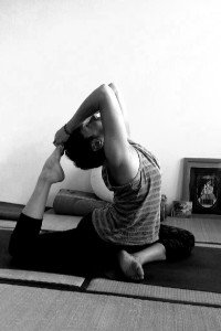 Stage Vinyasa yoga, les extensions, éclairage de la pratique animé par Zoé